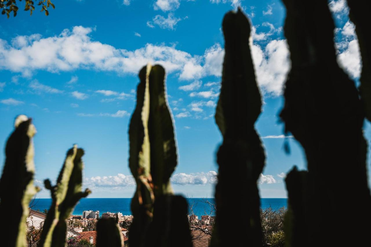 Agriturismo Rose Di Pietra Pietra Ligure Bagian luar foto