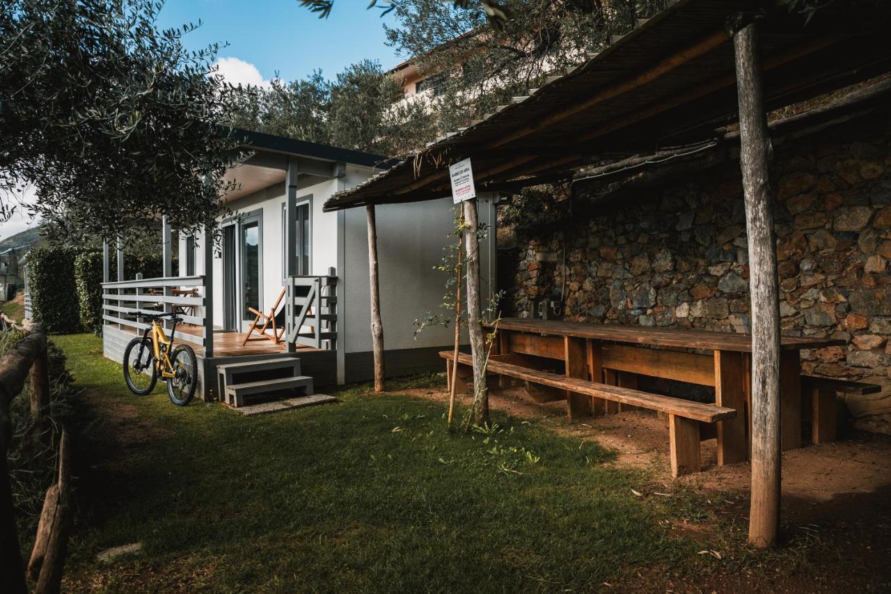 Agriturismo Rose Di Pietra Pietra Ligure Bagian luar foto