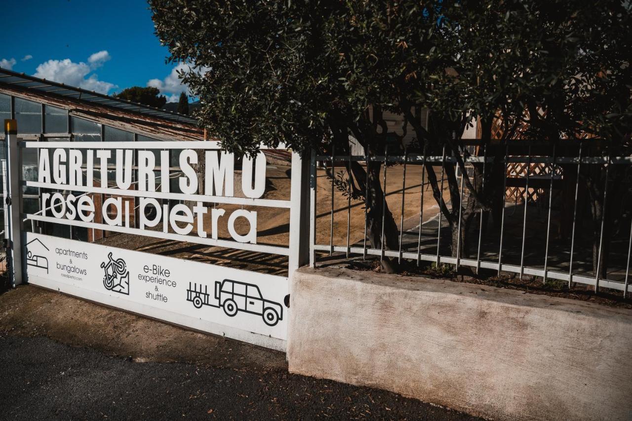 Agriturismo Rose Di Pietra Pietra Ligure Bagian luar foto