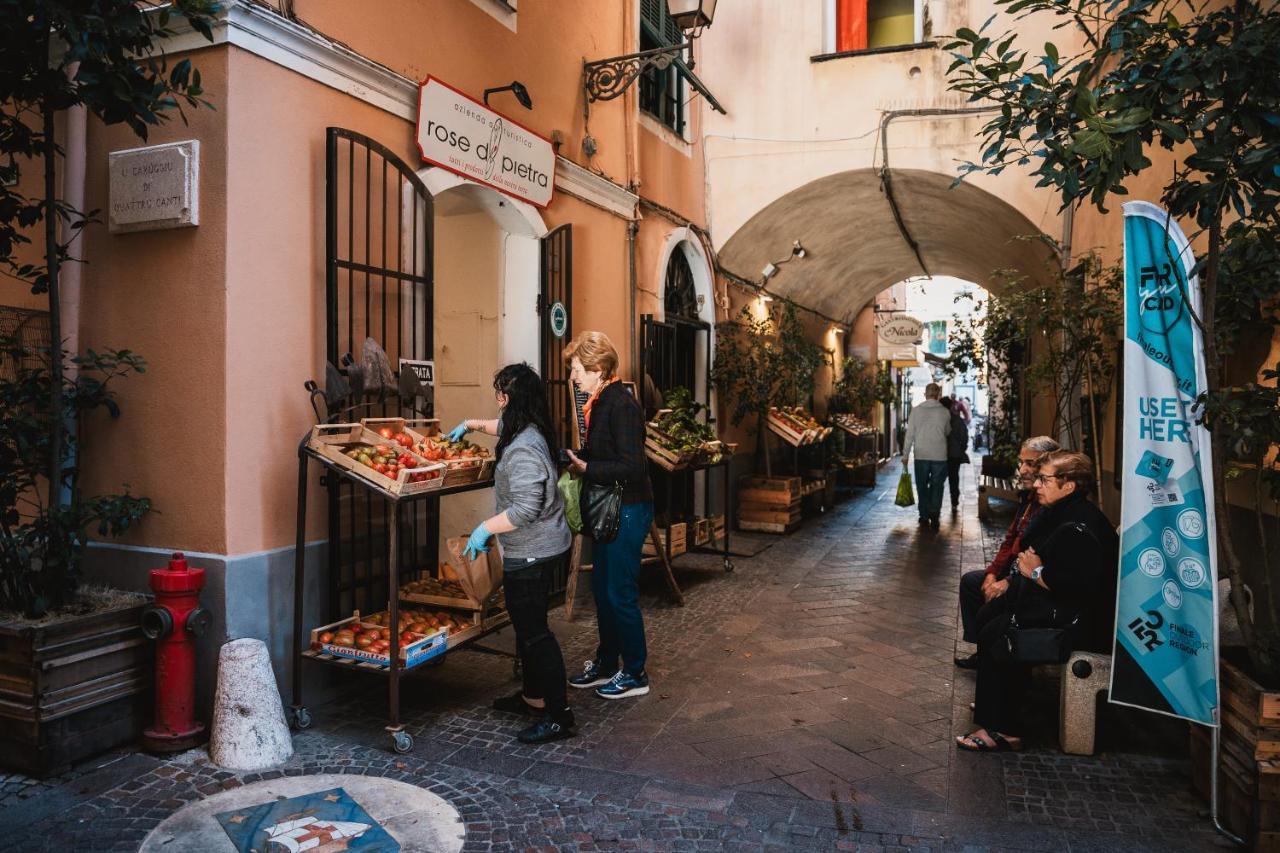 Agriturismo Rose Di Pietra Pietra Ligure Bagian luar foto